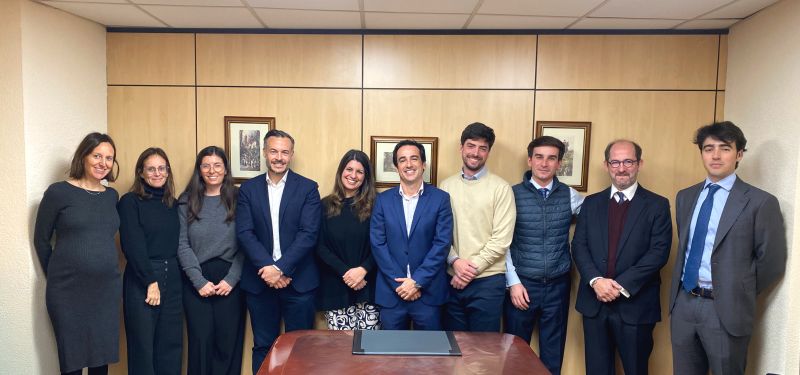  Eranovum y Triodos Bank cierran el primer Project Finance de movilidad eléctrica y generación renovable en España por valor de 6 M€