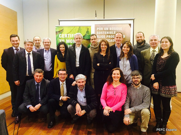 Los asistentes a la Asamblea General de PEFC España