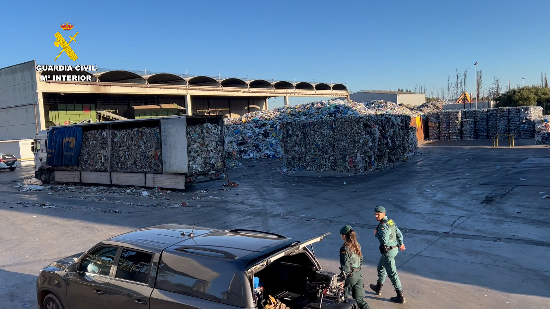 Detenida una organización dedicada al tráfico ilícito de residuos urbanos procedentes de Italia