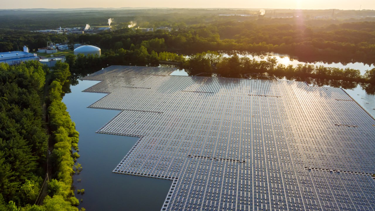 El MITECO publica las bases reguladoras de ayudas a proyectos innovadores de energías renovables, almacenamiento y bomba de calor