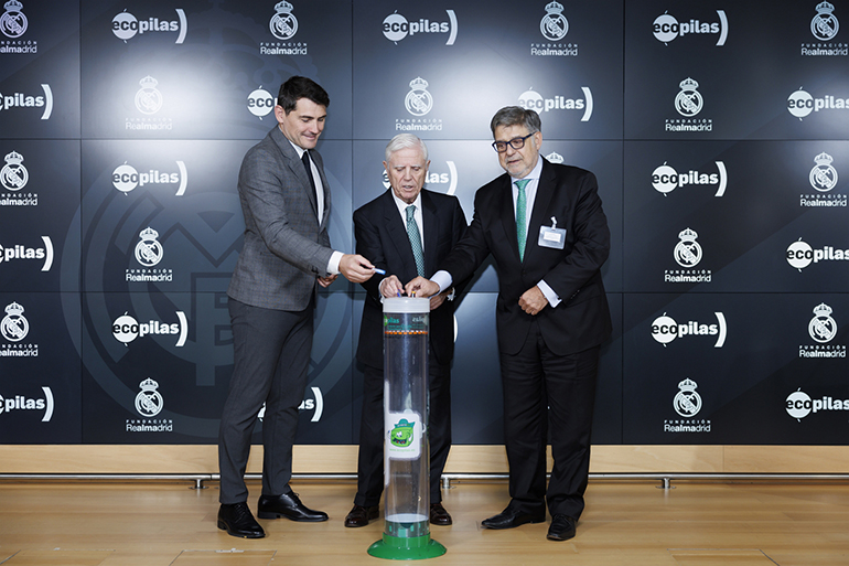 ecopilas fundación real madrid