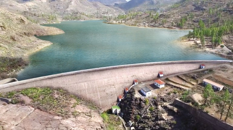 SALTO DE CHIRA GRAN CANARIA