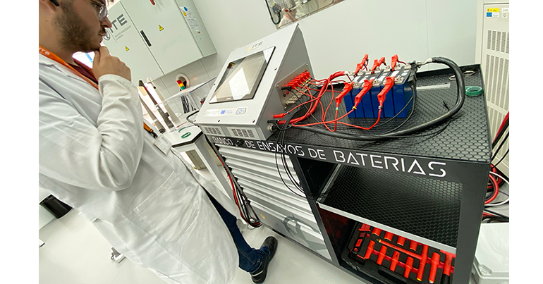 ITE configura un banco de ensayos para diagnosticar y reacondicionar baterías de forma rápida