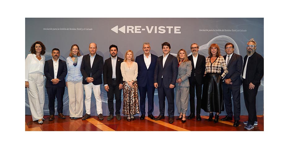 RE-VISTE presenta su primer piloto para la recogida de residuo textil en España