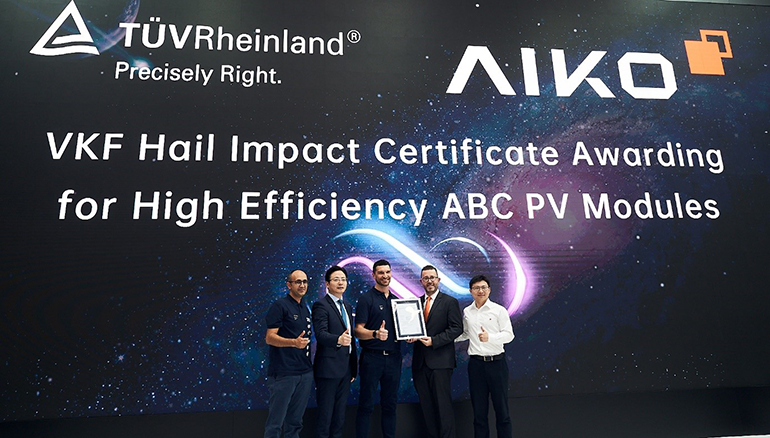 Los módulos solares de Aiko, primera certificación TÜV Rheinland de impacto de granizo