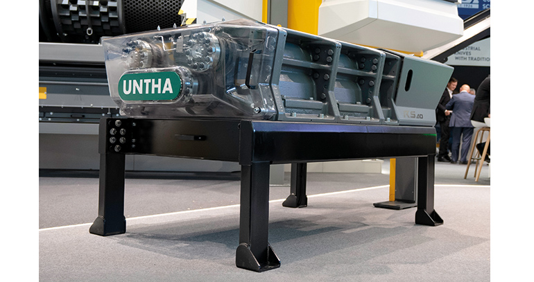 Untha presentó en la IFAT una avanzada generación de trituradoras de cuatro ejes